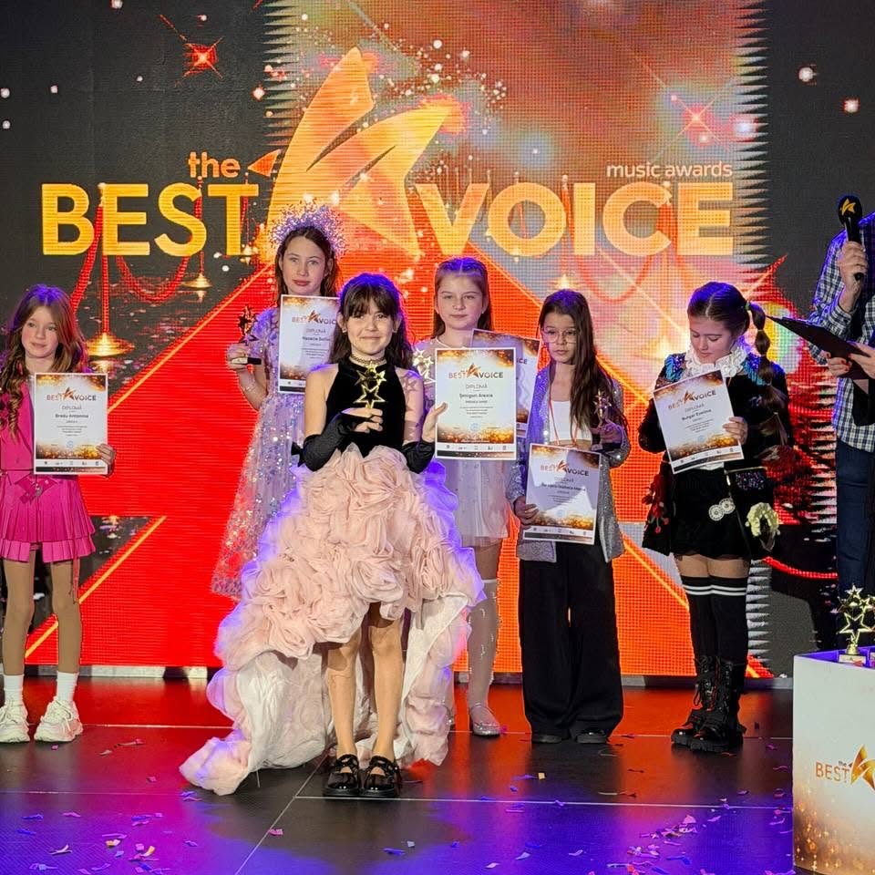 Eleve ale studioului Artist premiate la concursul The Best Voice, Chișinău